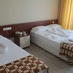 Sancar Kardia Hotel 2*